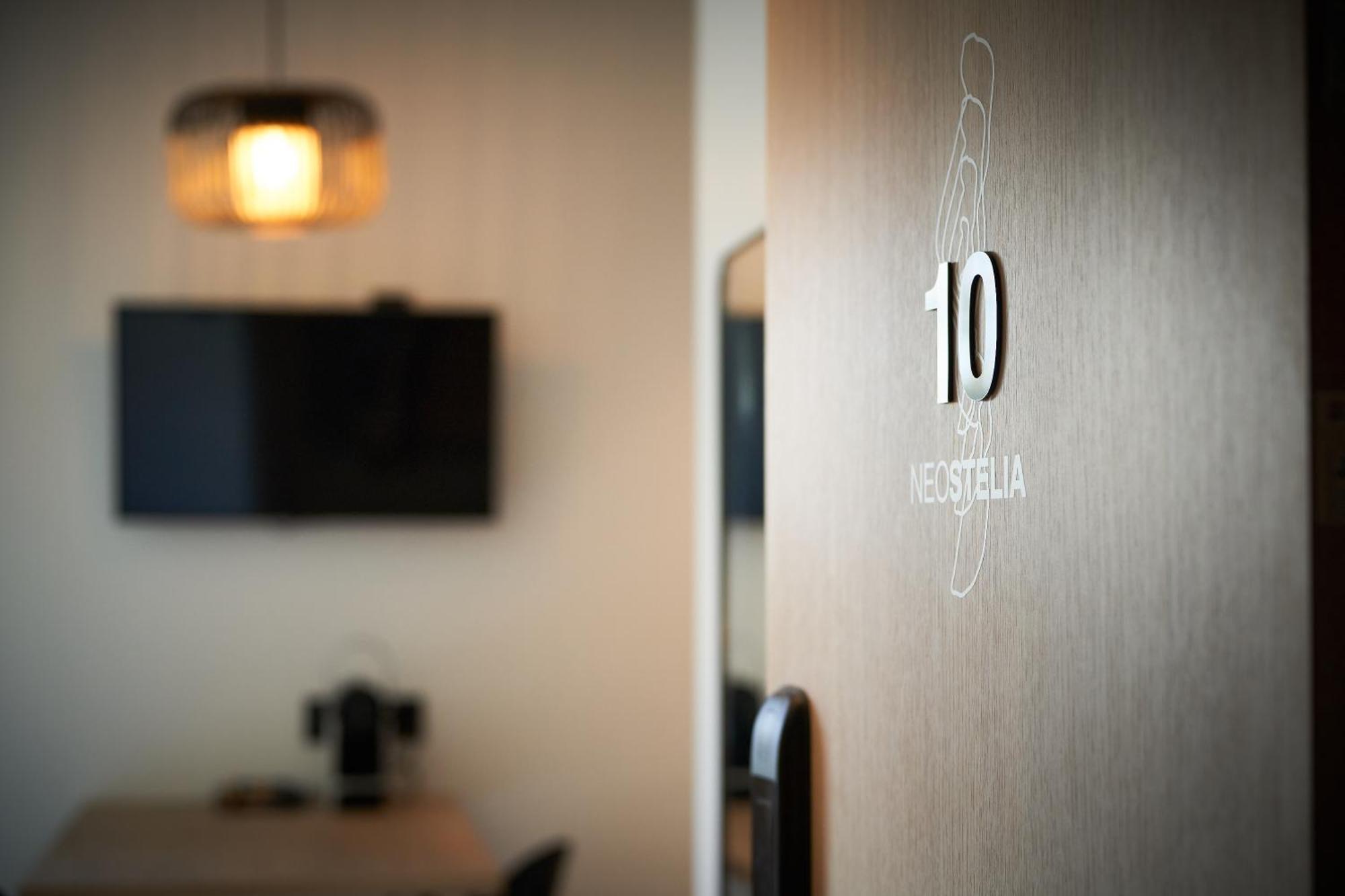 Appart Hotel Neostelia Annecy Zewnętrze zdjęcie