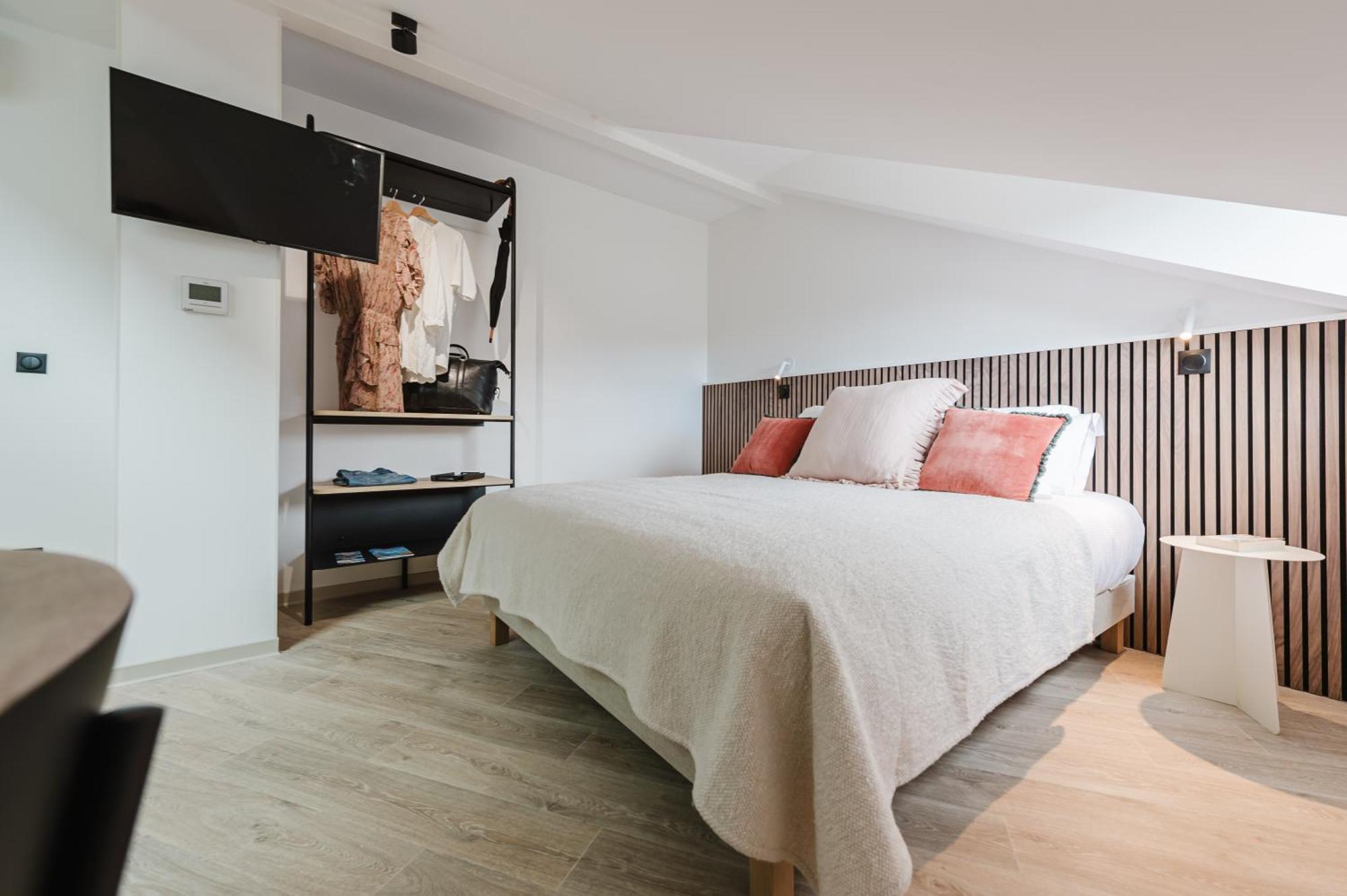 Appart Hotel Neostelia Annecy Zewnętrze zdjęcie