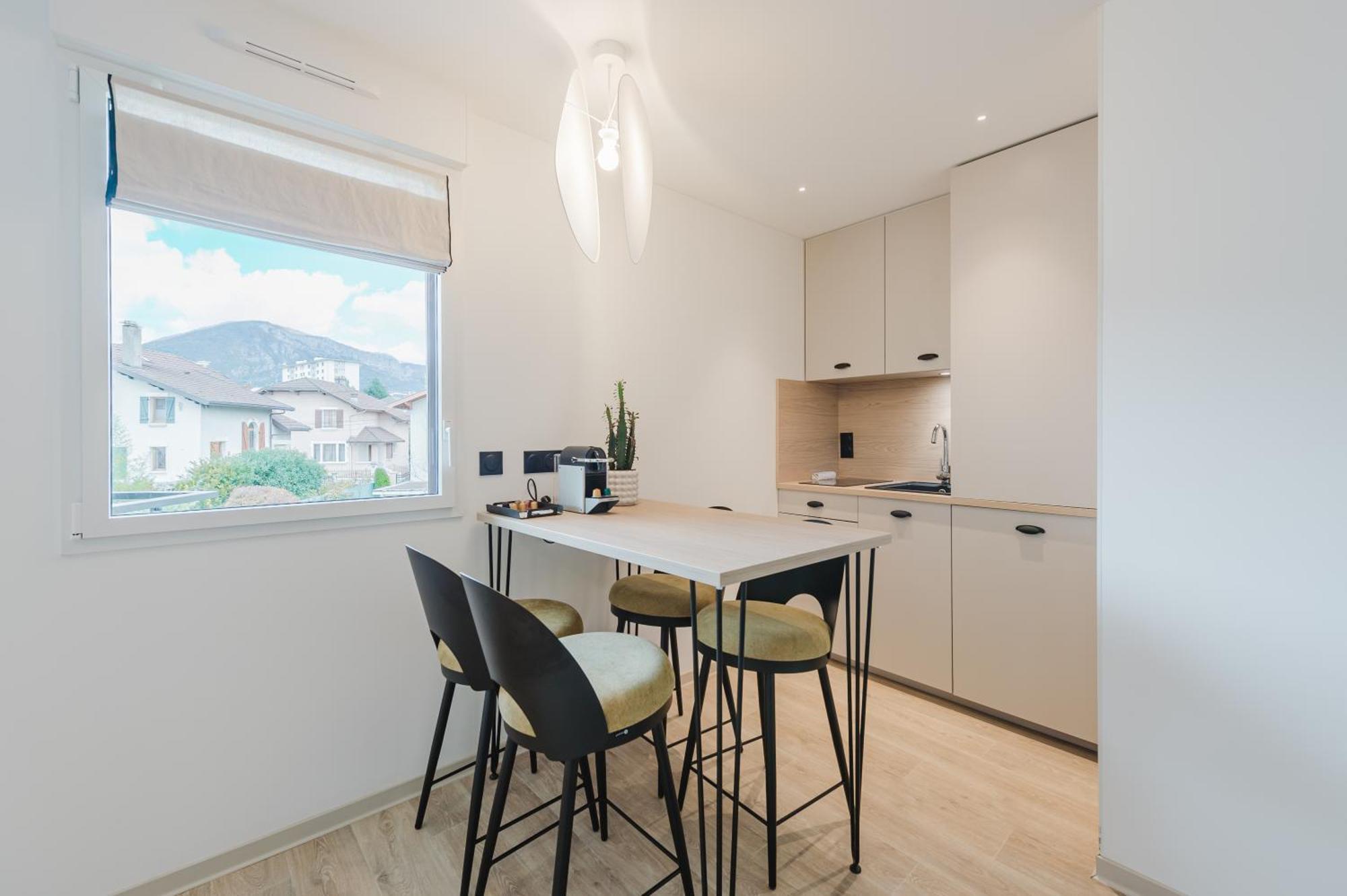 Appart Hotel Neostelia Annecy Zewnętrze zdjęcie