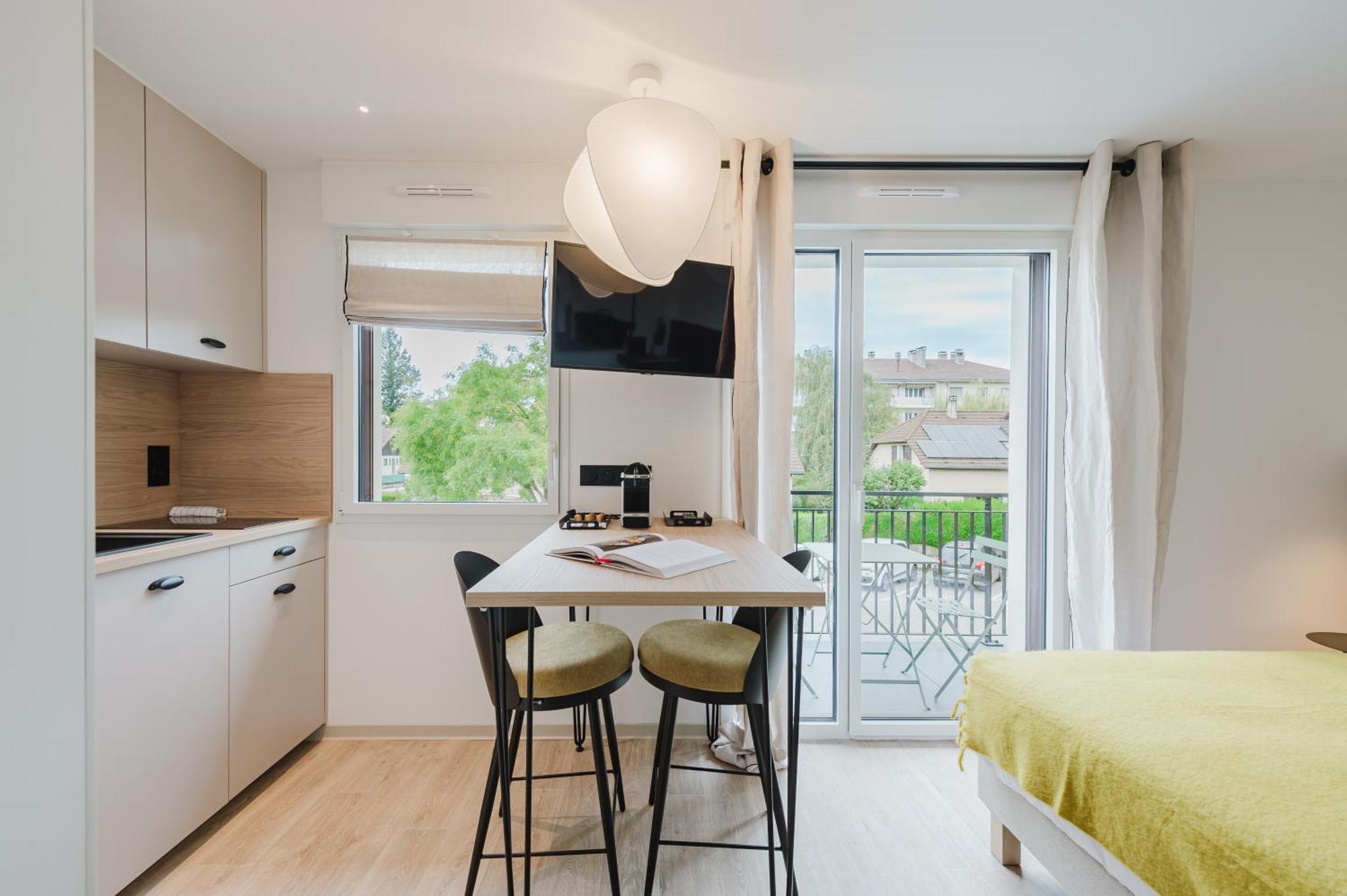 Appart Hotel Neostelia Annecy Zewnętrze zdjęcie