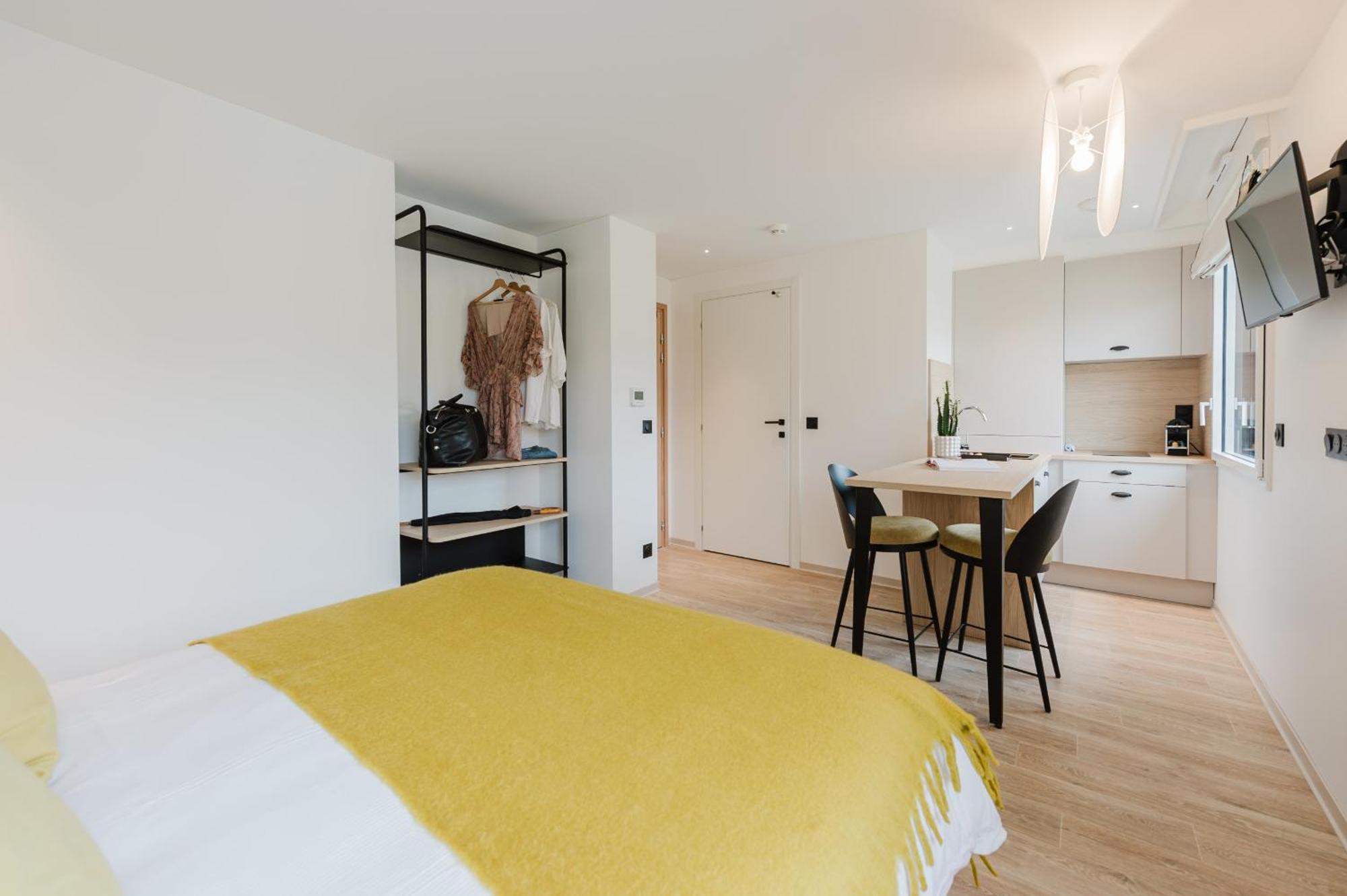 Appart Hotel Neostelia Annecy Zewnętrze zdjęcie